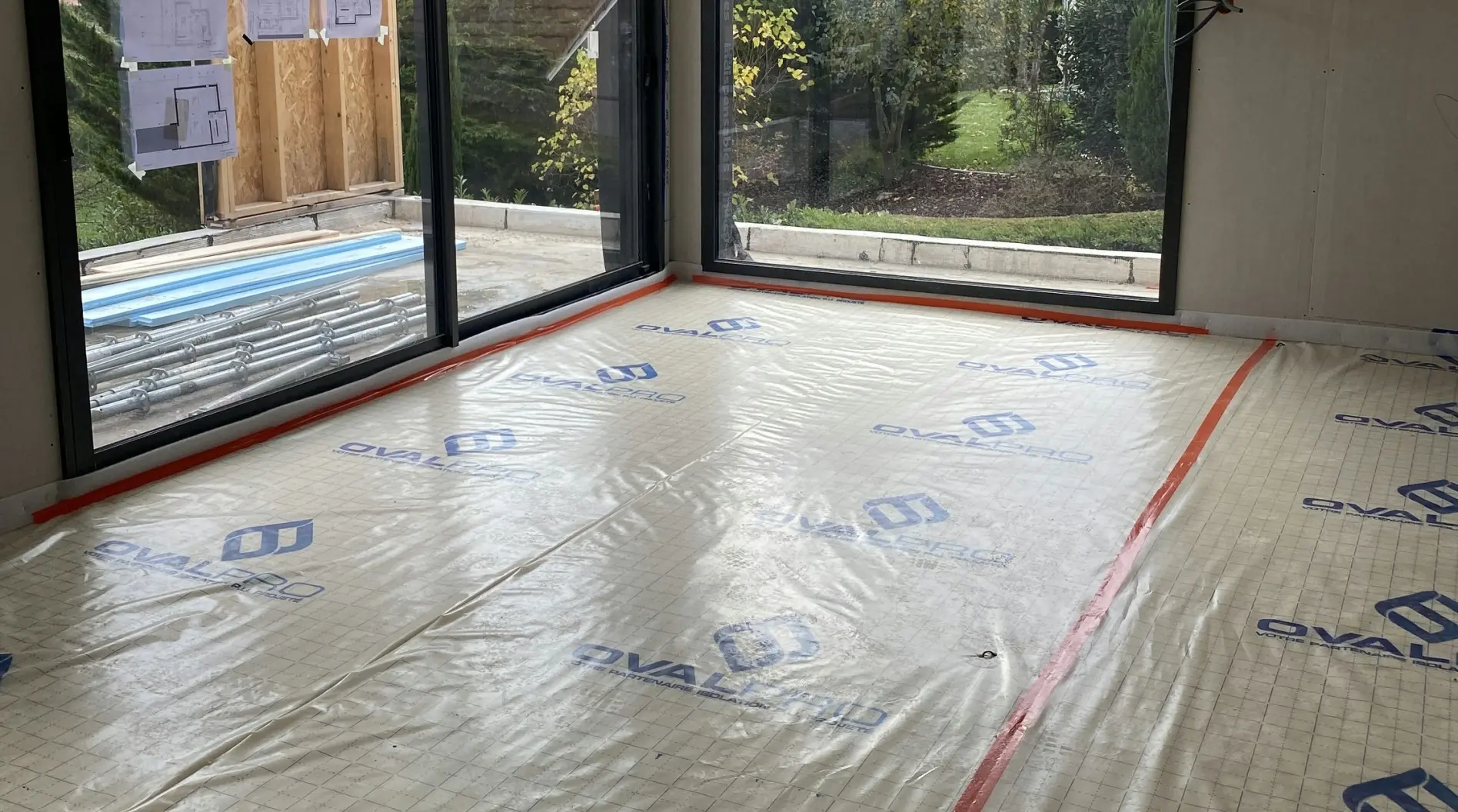 OVALPRO ARA, Entreprise Experts en Isolation par Mousse de Polyuréthane Projeté